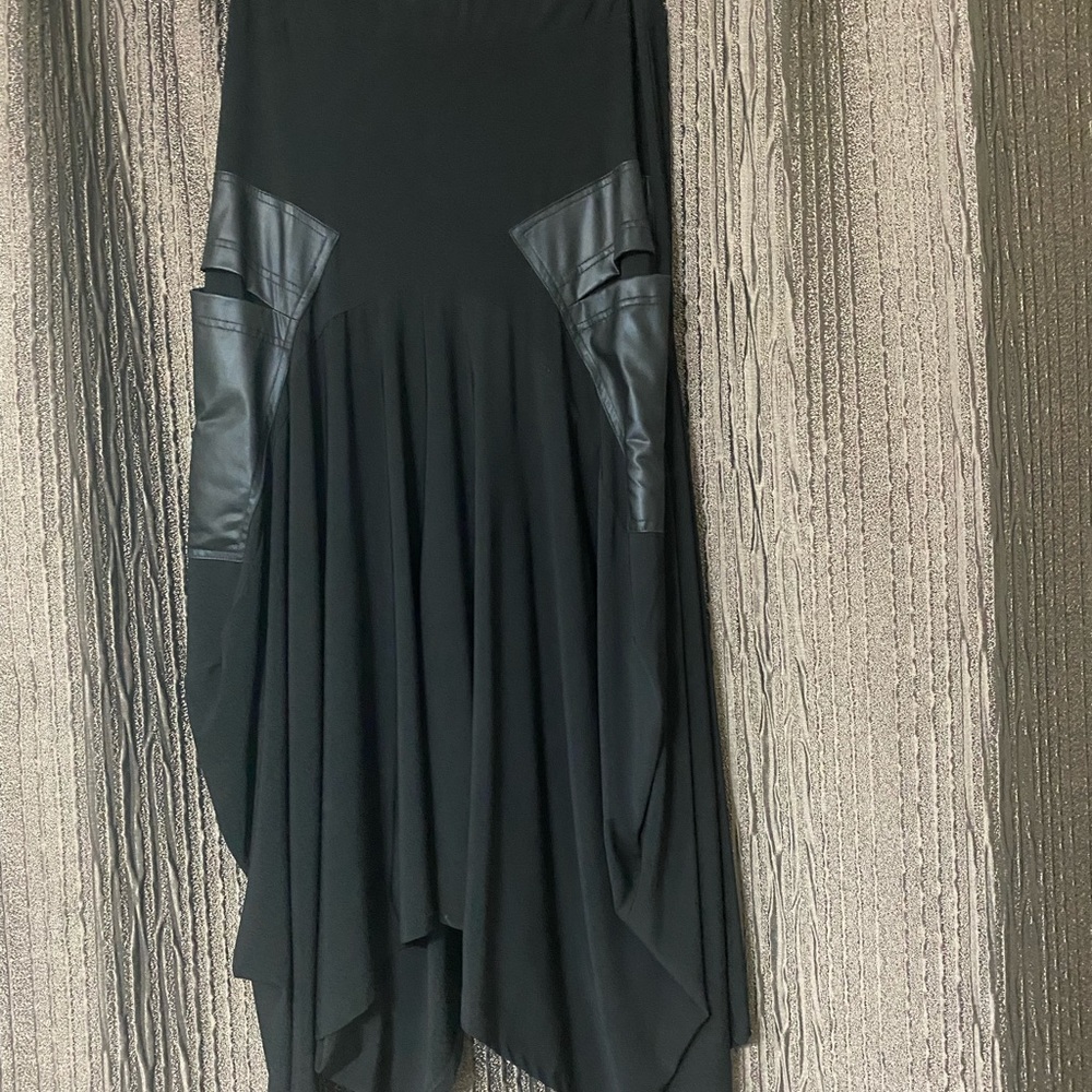 Women’s black skirt